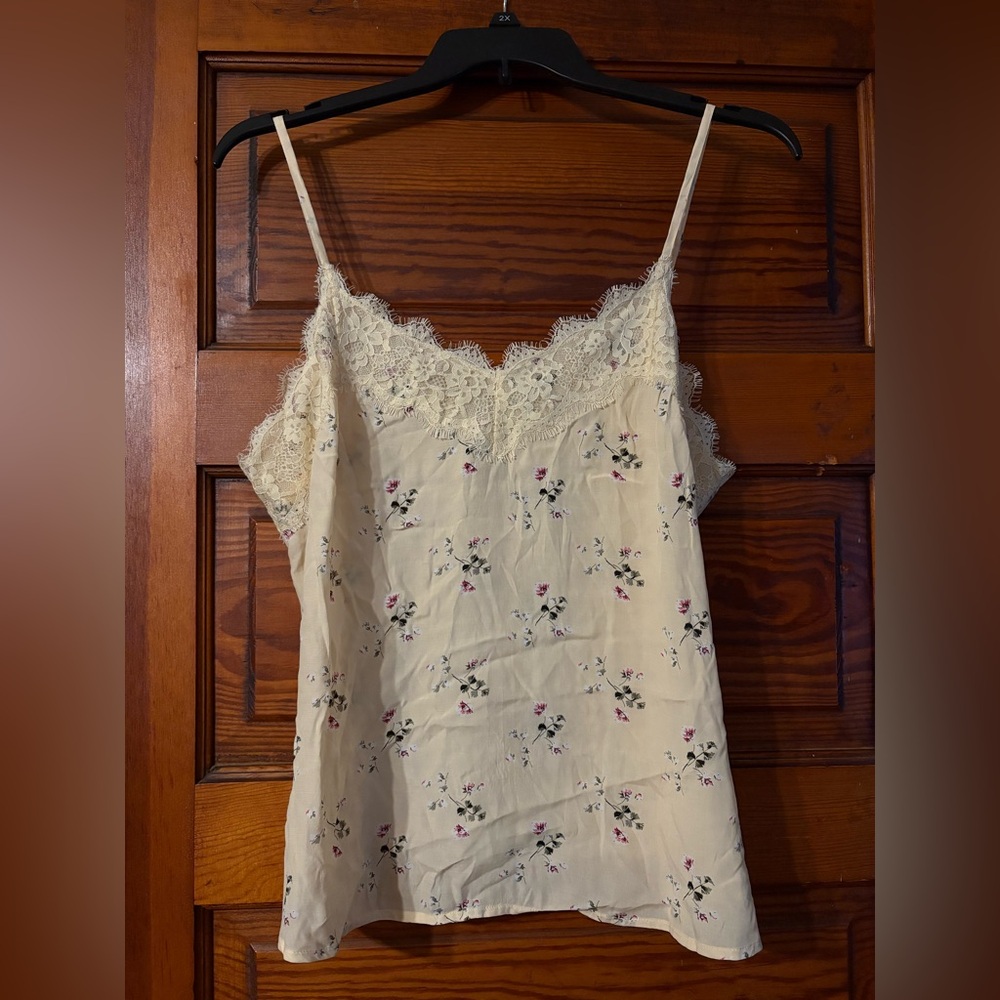 NWOT Abercrombie & Fitch Lace Tank Top